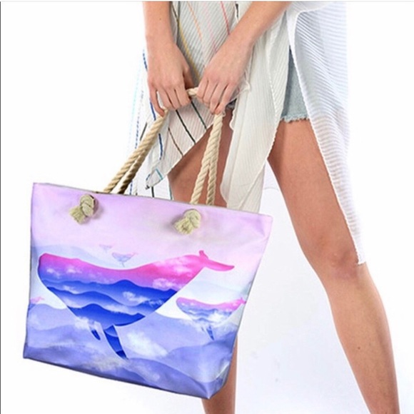 LAST ONE: Ombré ocean life beach tote bag - Picture 3 of 12